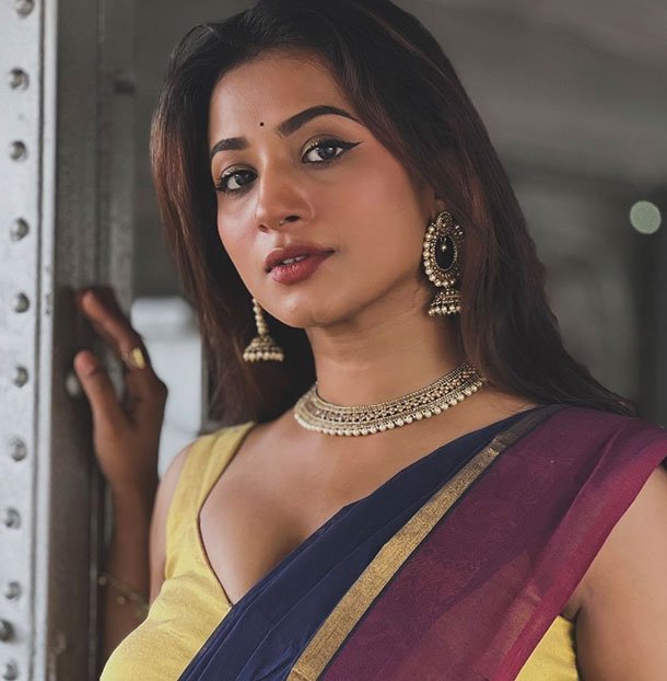 Kolkata call girl